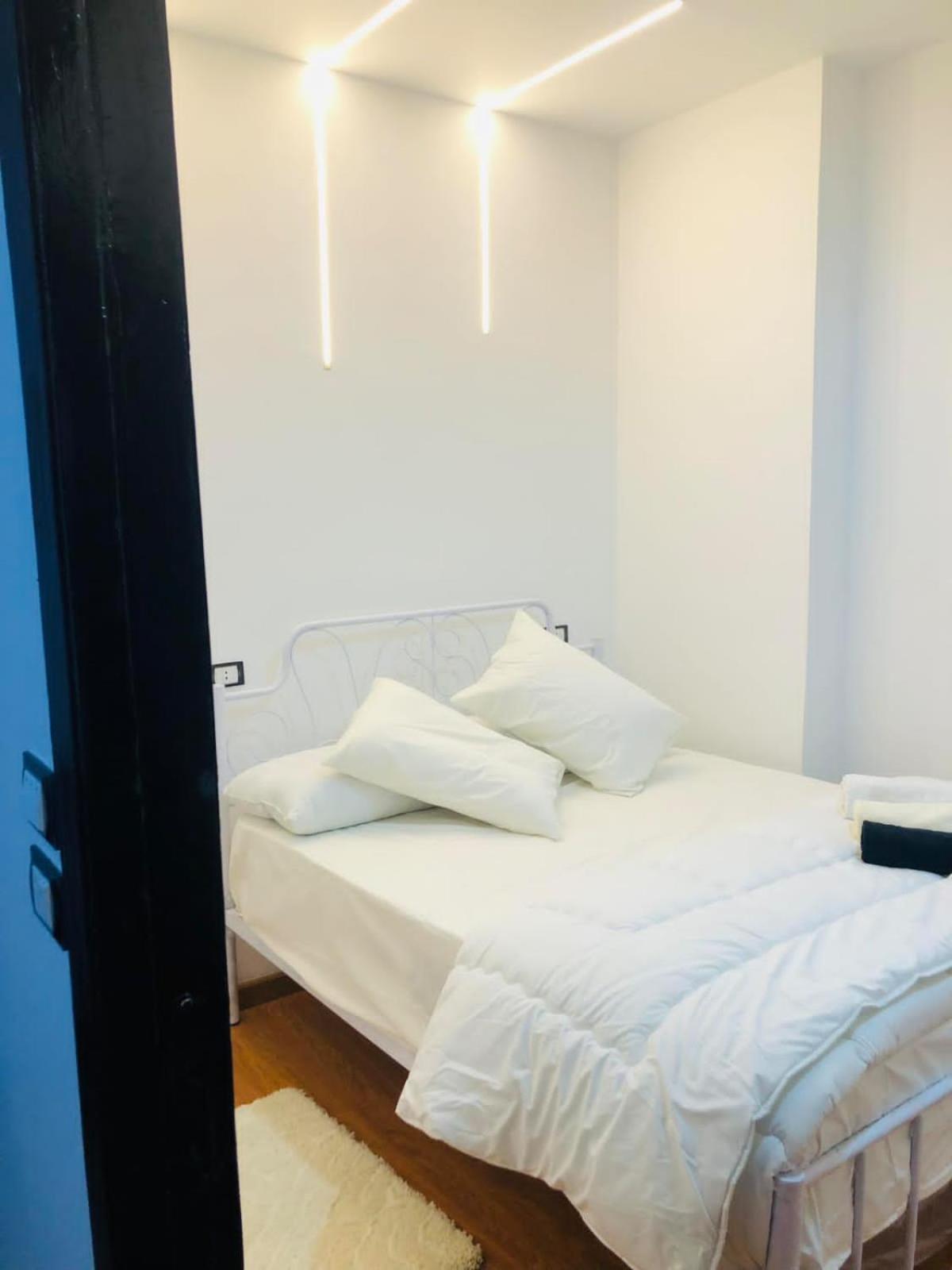 فندقيه بالزماالك Apartment